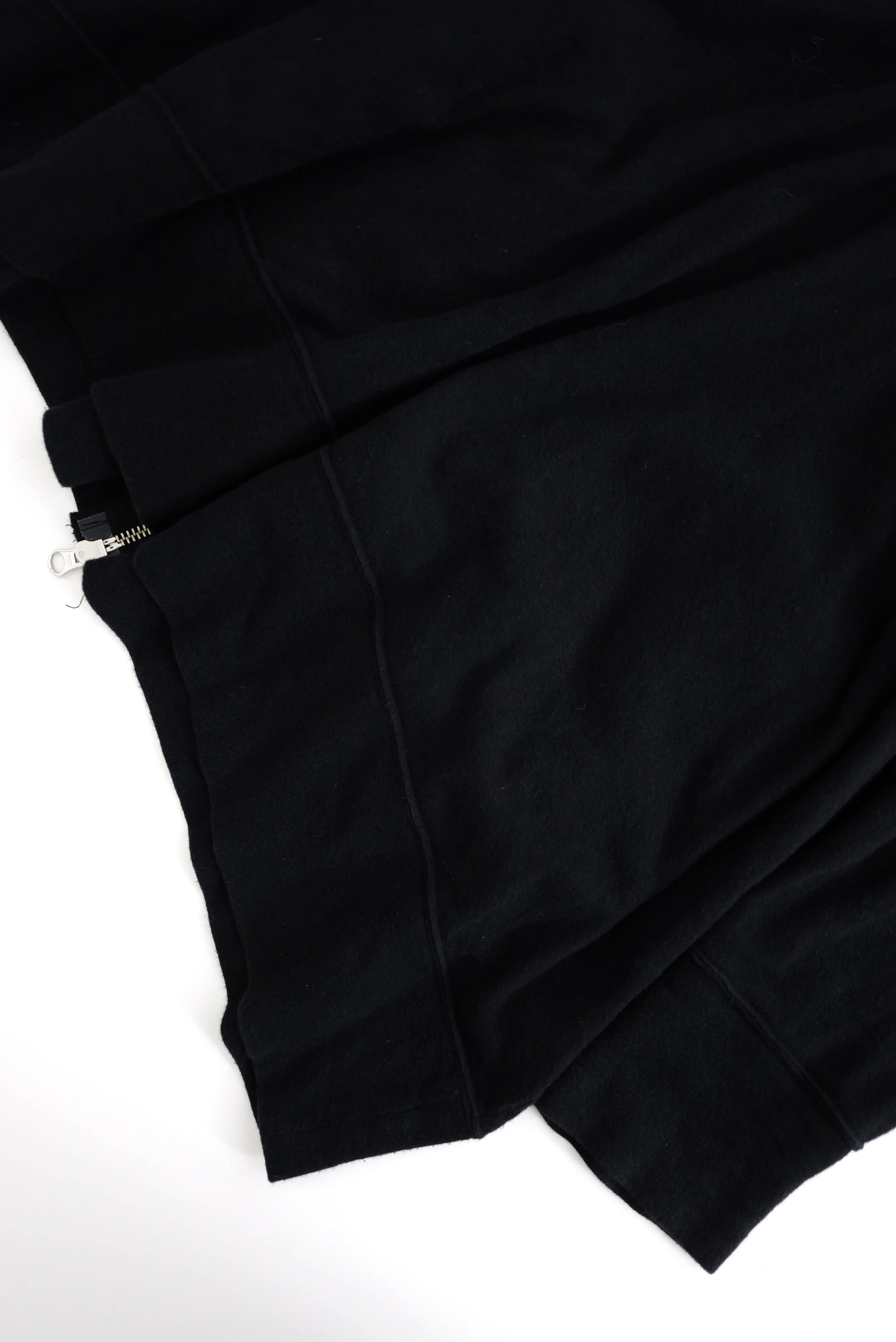 TSUMORI CHISATO Sweat Noir vintage, passéist — photo 13