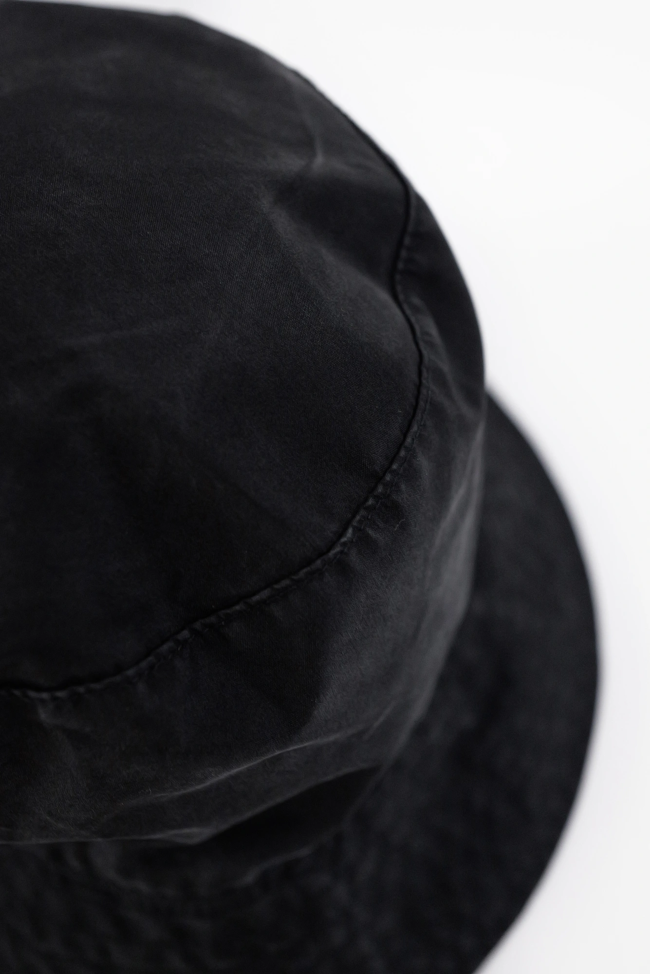 KIJIMA TAKAYUKI Chapeau / bonnet en soie Noir vintage, passéist — photo 9