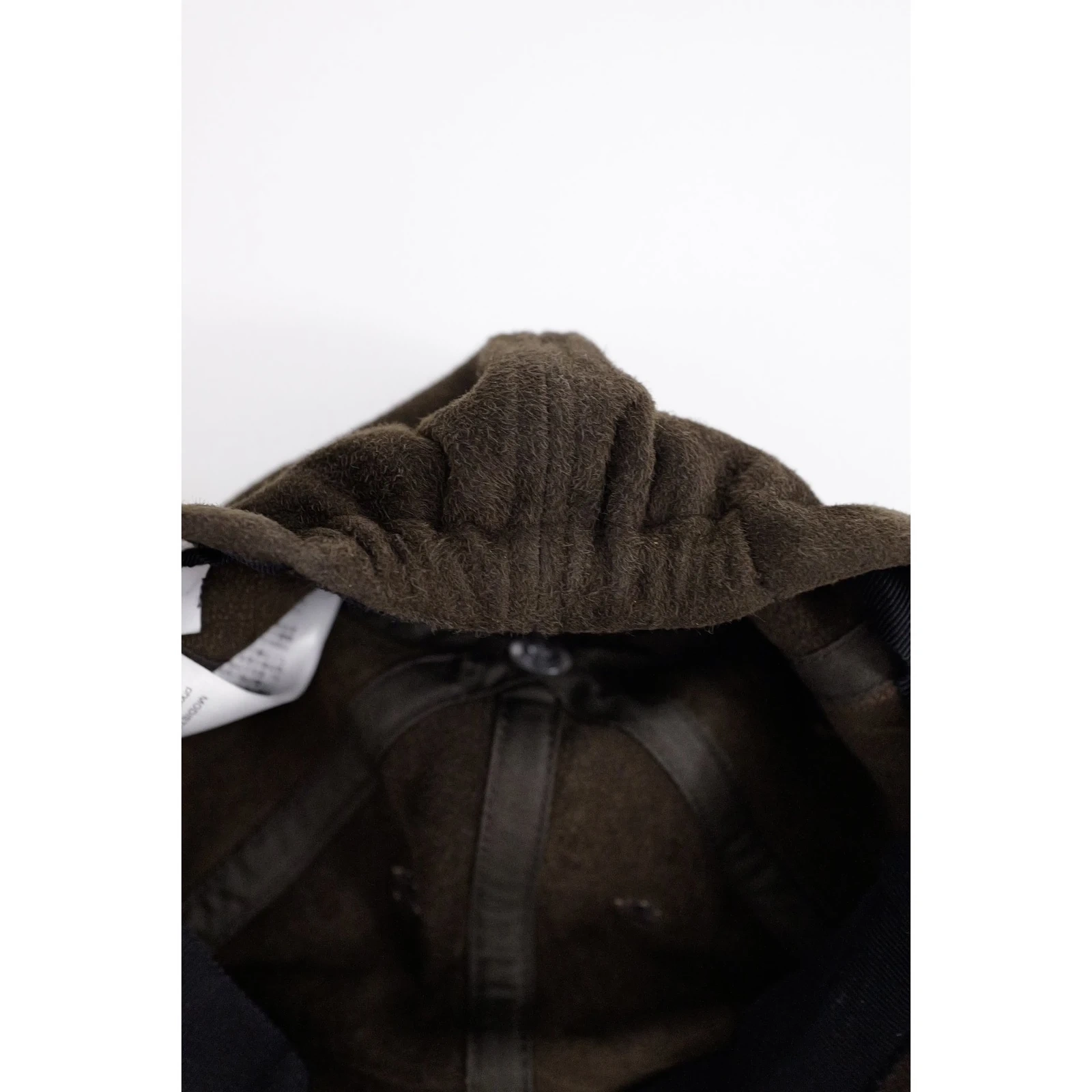 KIJIMA TAKAYUKI Chapeau / bonnet en cuir Marron vintage, passéist — photo 11