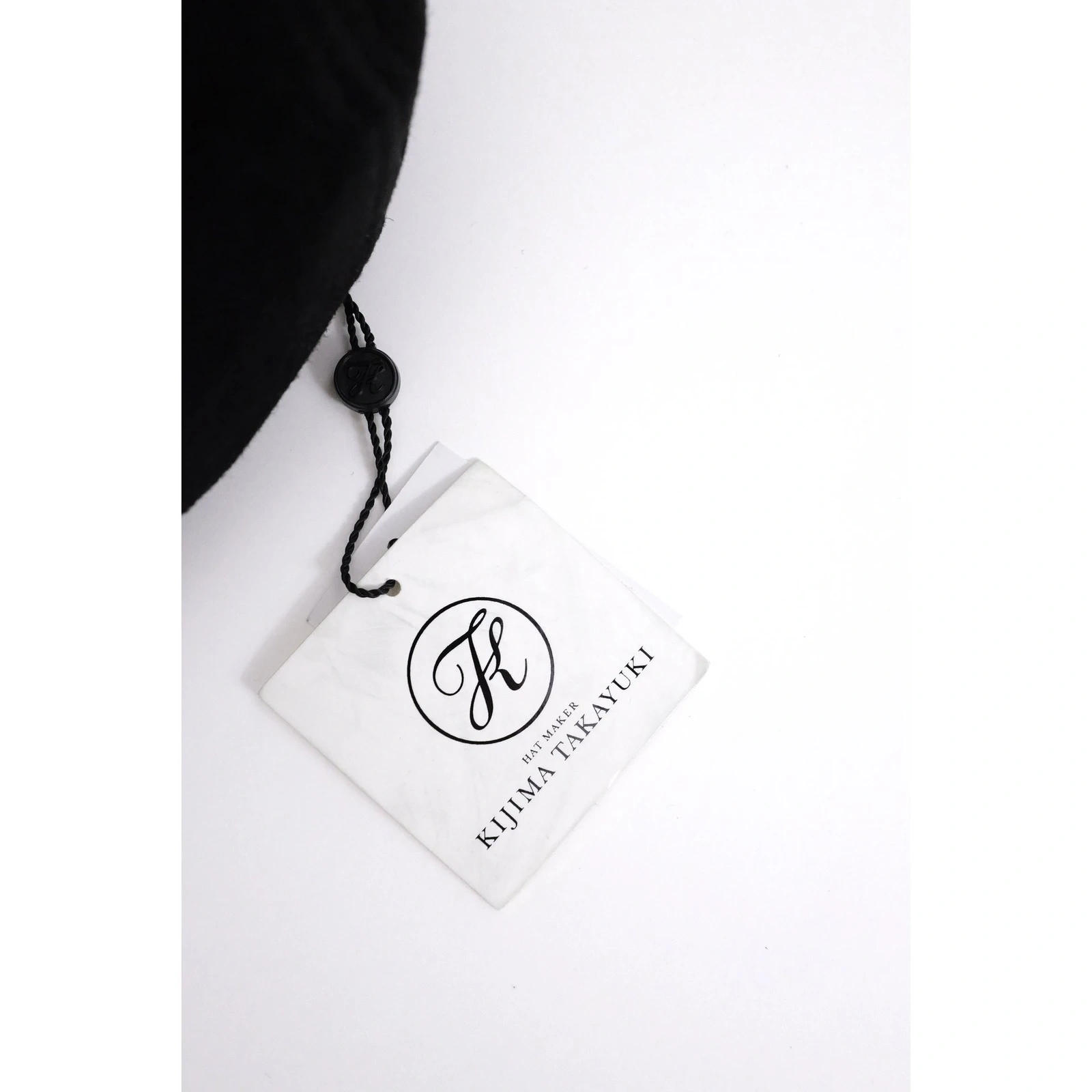 KIJIMA TAKAYUKI Chapeau / bonnet en cuir Noir vintage, passéist — photo 4