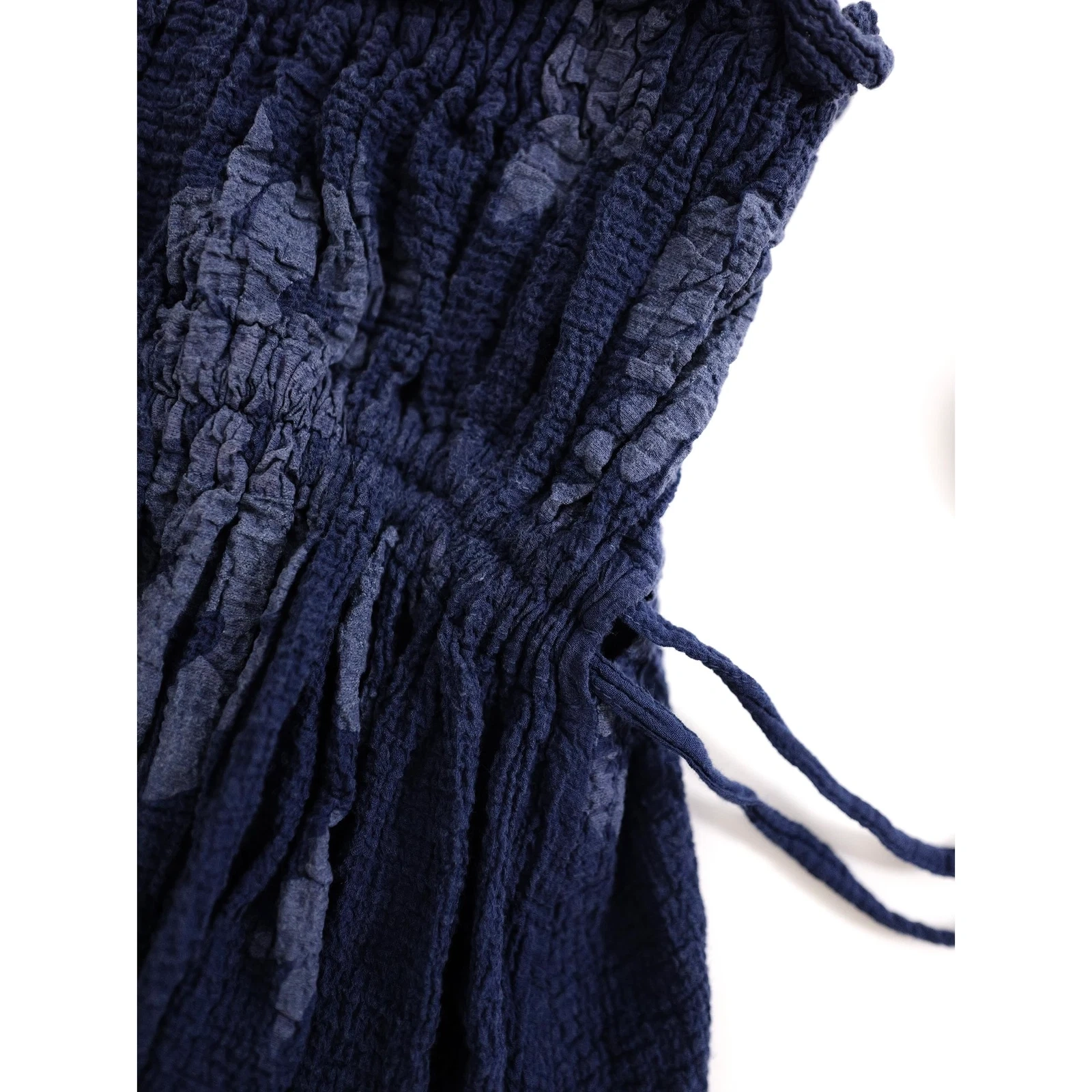 ISSEY MIYAKE Jupe mi-longue Marine vintage, passéist — photo 3