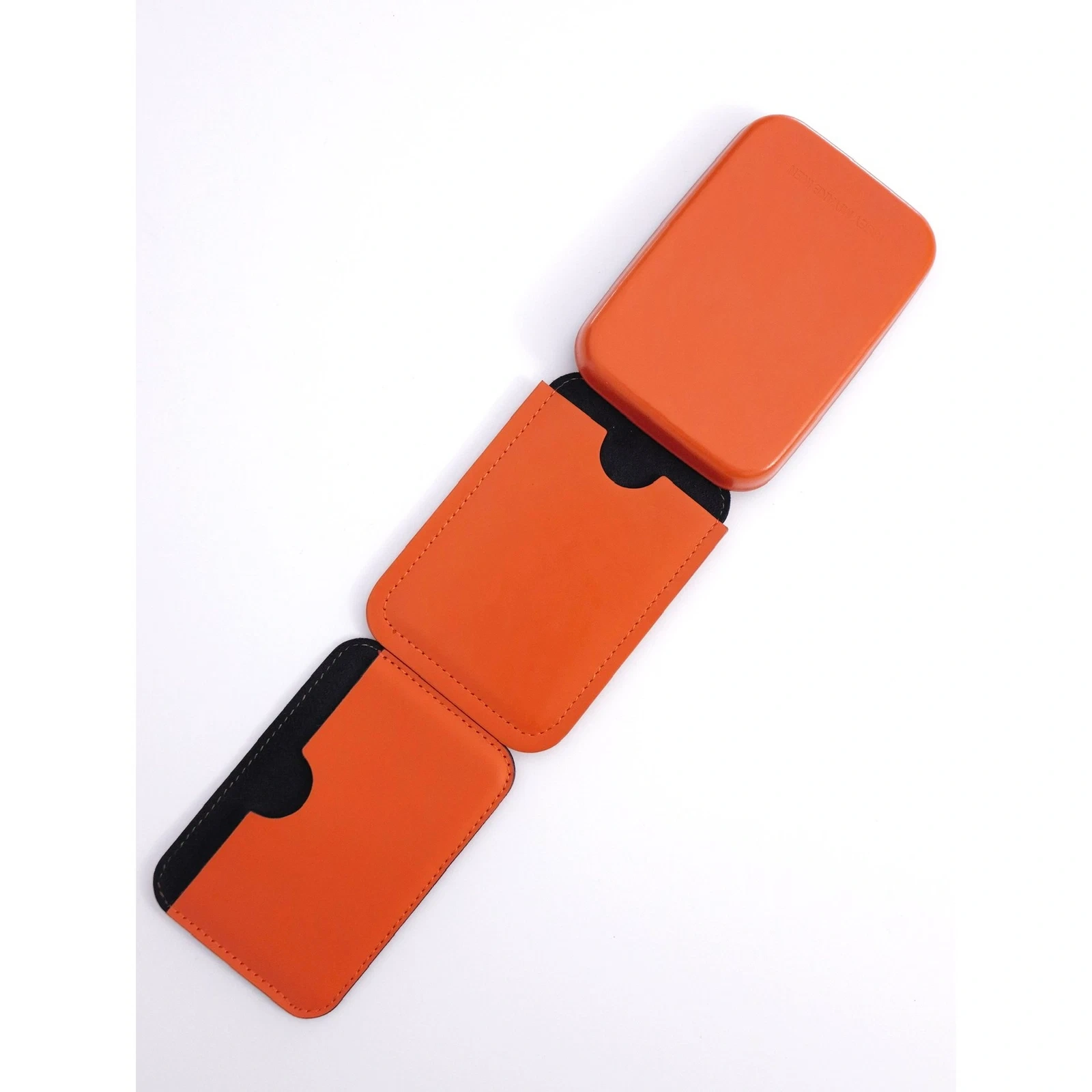 ISSEY MIYAKE Petite maroquinerie en cuir Orange vintage, passéist — photo 12